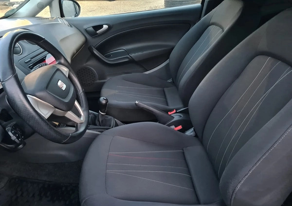 Seat Ibiza cena 18499 przebieg: 146429, rok produkcji 2011 z Pułtusk małe 596